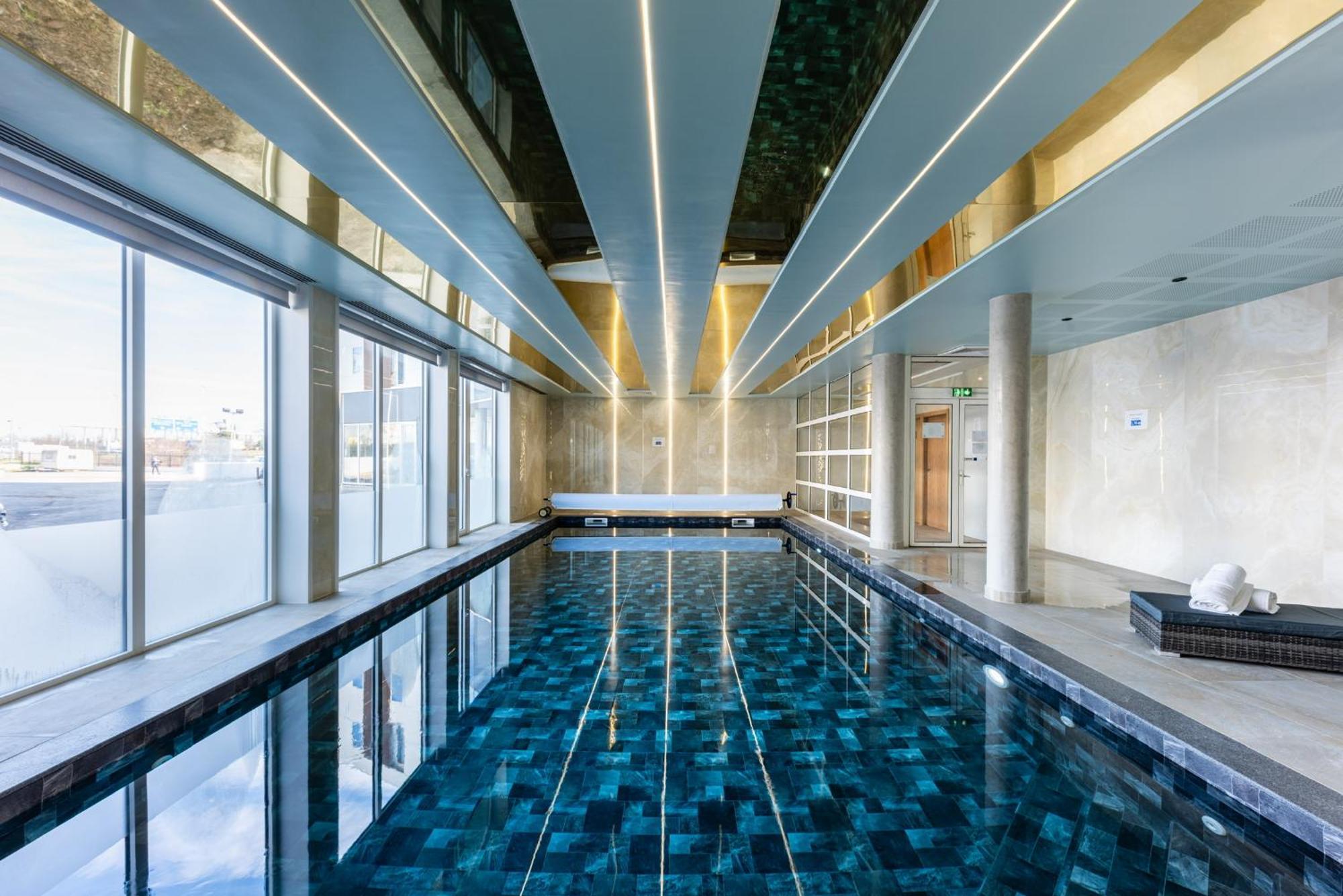 Brit Hotel Privilege Paris Rosny-Sous-Bois Zewnętrze zdjęcie